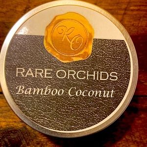 Candles:Pineapple Sage, Beach Linen, Bamboo Coconut , Watermint Clementine
